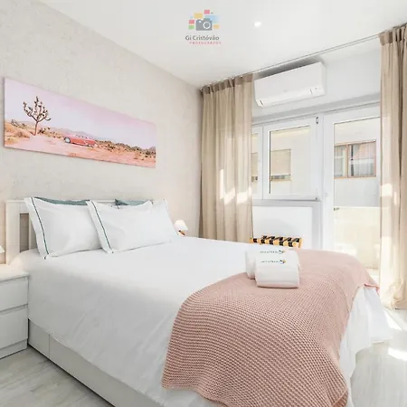 Com Conforto Proximo Caves Do Porto Apartamento *